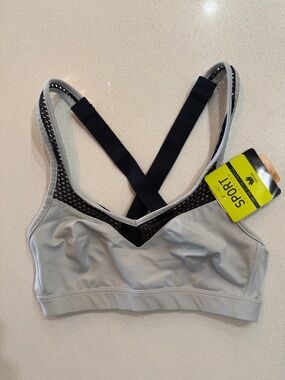 NWT Wacoal Sport Collection Bra Mesh V-Neck and Cross-Back Straps Size 32 A/B